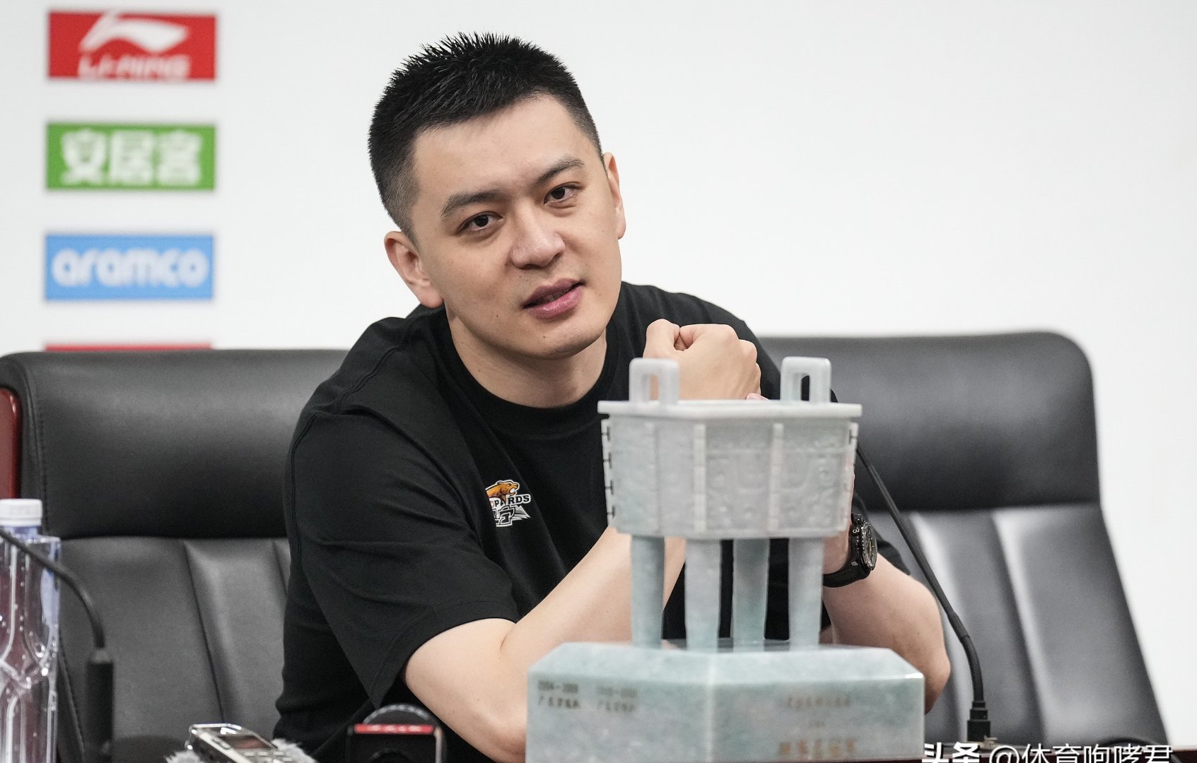 辽篮下午3点34官宣杨鸣归队!别样训练曝光,专门为了对付广东宏远?