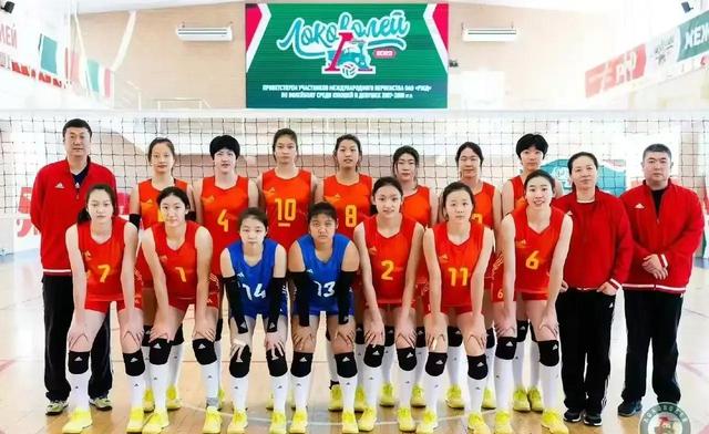 U19世锦赛-中国女排对阵日本取3连胜提前2轮进16强