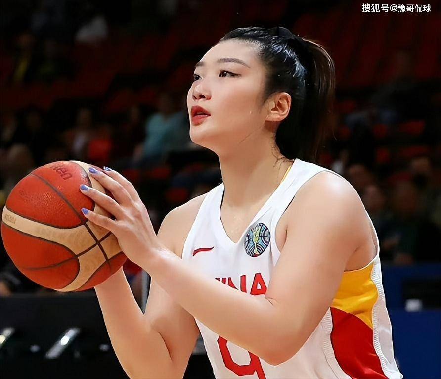 关于22年女篮世界杯回顾：李梦23分，中国胜法国进入半决赛刘正清：爱好盘串盘核桃，希望尽快融入球队的信息